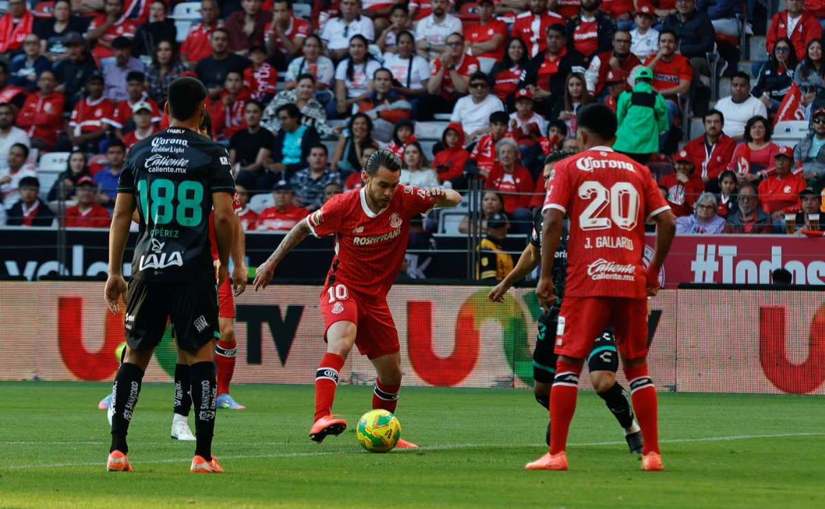 Victoria clave para los Diablos Rojos en el Nemesio Diez. Foto: Jorge Alvarado