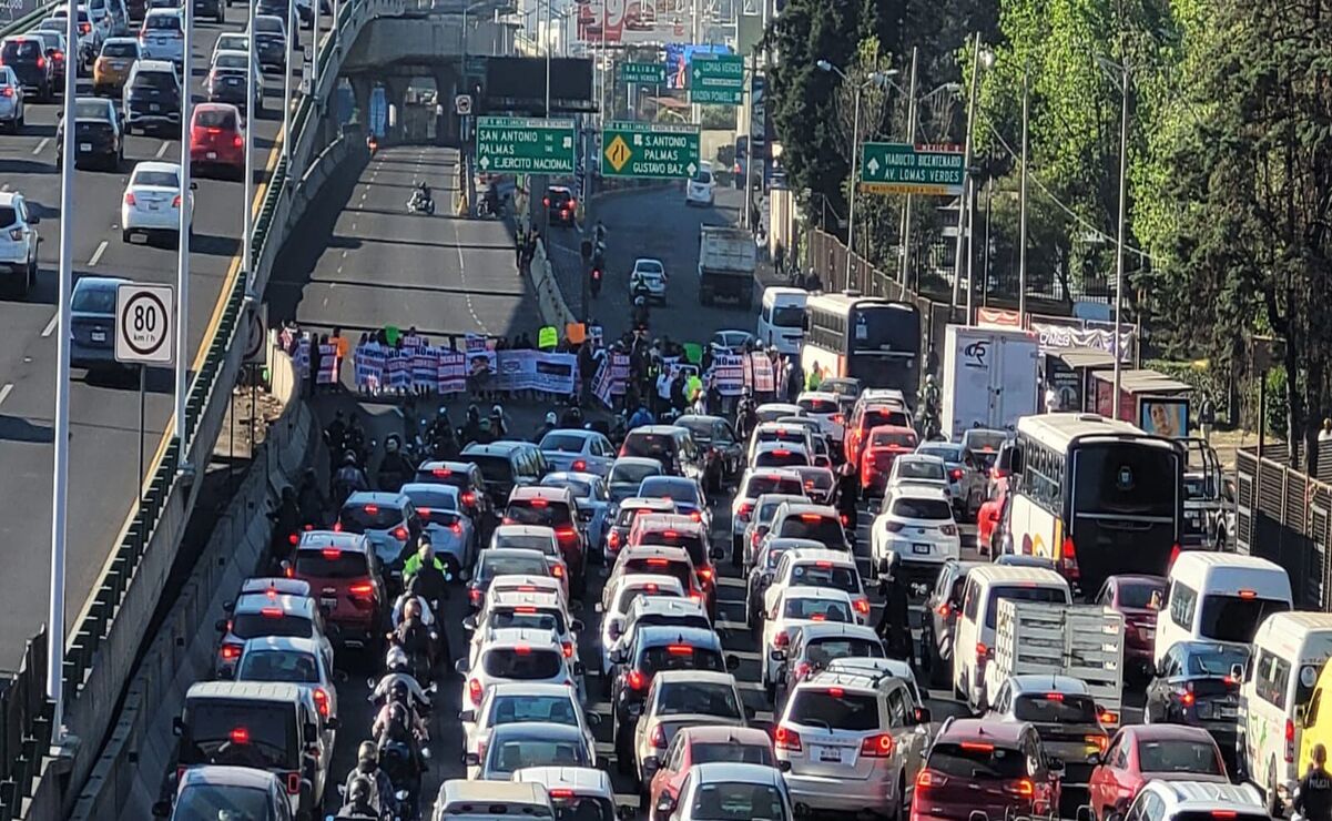 Afectan la circulación de miles de vehículos que se dirigen rumbo a la Ciudad de México / Foto Especial
