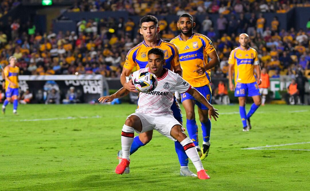 Tigres le ganó la partida a los Diablos / Foto Especial