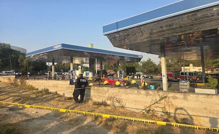 Mujer atropella a cuatro en gasolinera de Cuautitlán Izcalli; hay un muerto