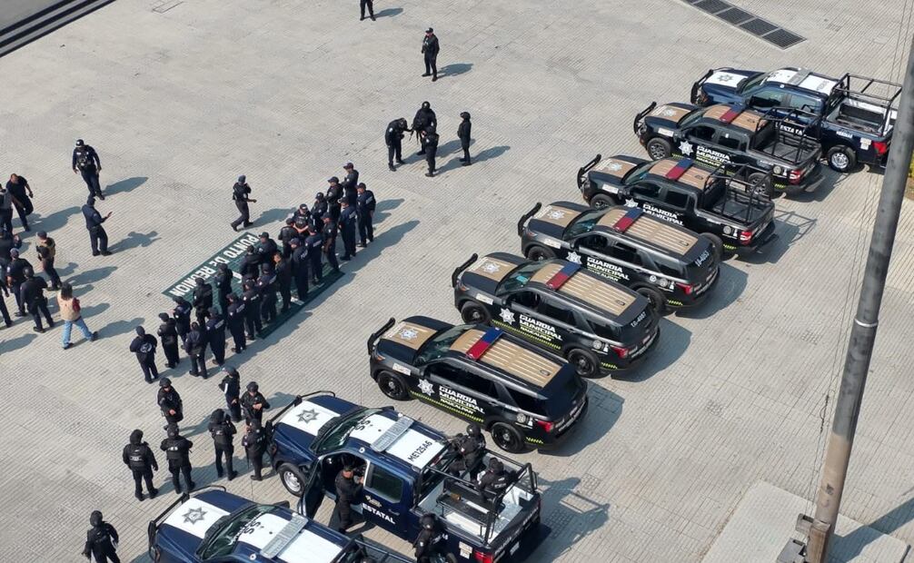 El comisario Carlos Quezada Román señaló que los crímenes del mes, incluyendo hallazgos en la Av. Cipreses, están ligados a dinámicas de riesgo específicas. Foto Luis Camacho / El Universal