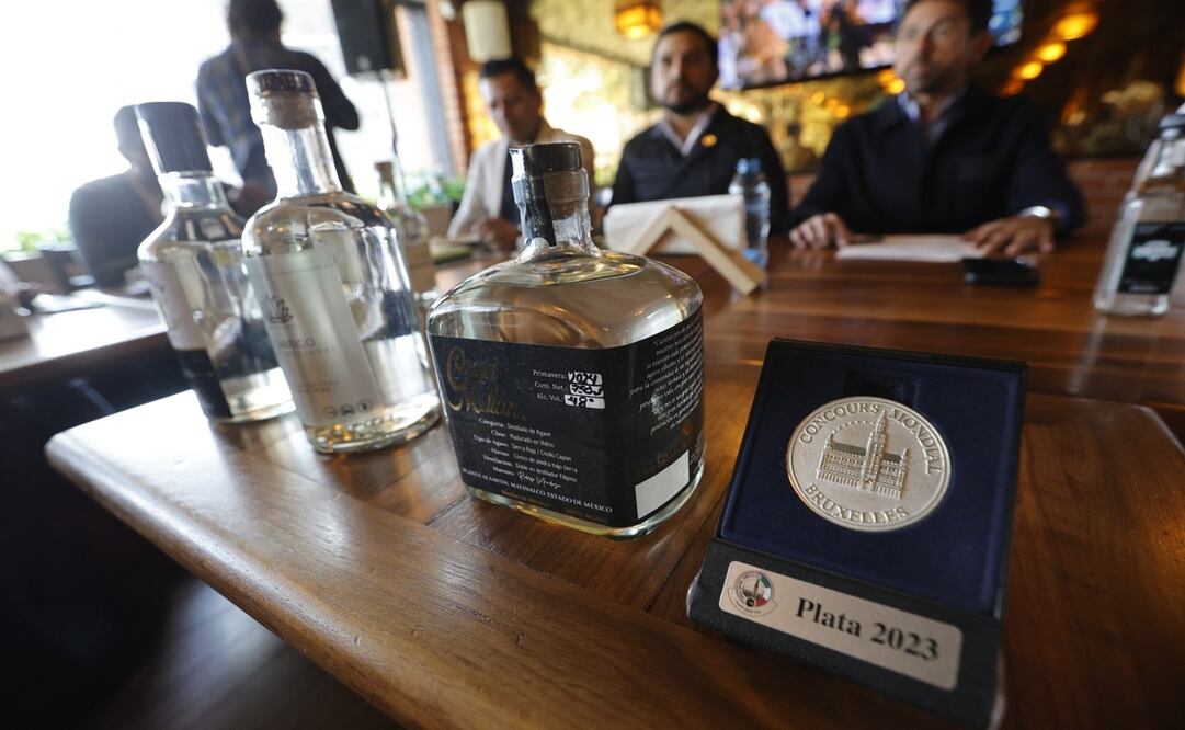 Participarán 21 productores quienes llevarán 29 destilados de agave. Foto: Especial.