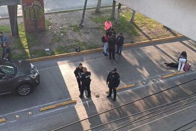 Accidente en Tultitlán: Derrape de moto interrumpe servicio del Mexibús en la vía López Portillo