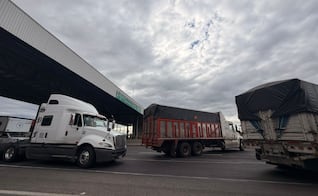 Inician bloqueos de Amotac en vialidades del valle de México: cierran autopista México-Pachuca