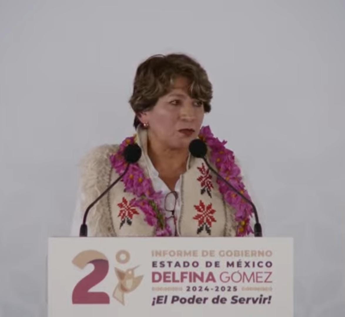 En Atlacomulco rindió su segundo informe regional / Foto Especial