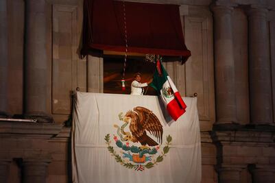 ¡Viva la igualdad! ¡Viva la justicia! Así fue la ceremonia por el Grito de Independencia en el Edomex