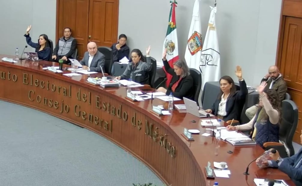 El llamado del órgano electoral incluye tanto a las actividades proselitistas presenciales como a la interacción en redes sociales y medios digitales. Foto Especial