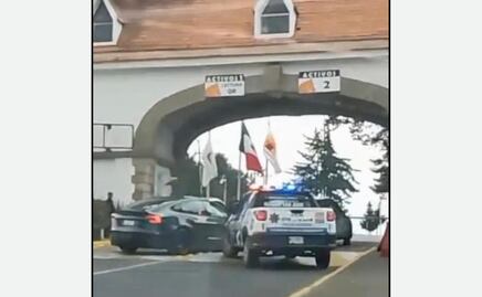 Video: Intensa balacera en exclusivo fraccionamiento de Sayavedra moviliza a autoridades