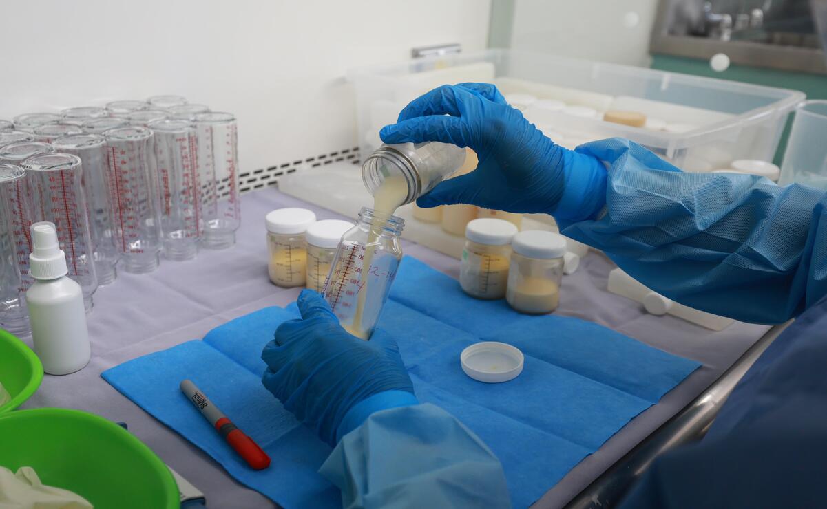 El proceso de donación de leche materna es un trabajo extenuante / Foto Alejandro Vargas
