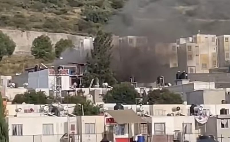 Explosión por gas LP en Huehuetoca deja un abuelo herido y 7 casas dañadas