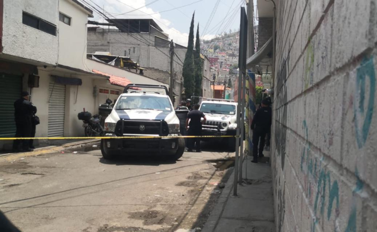 Ocho casquillos de bala fueron encontrados en la escena, indicando la violencia del ataque en San Juan Ixhuatepec. Foto: Especial