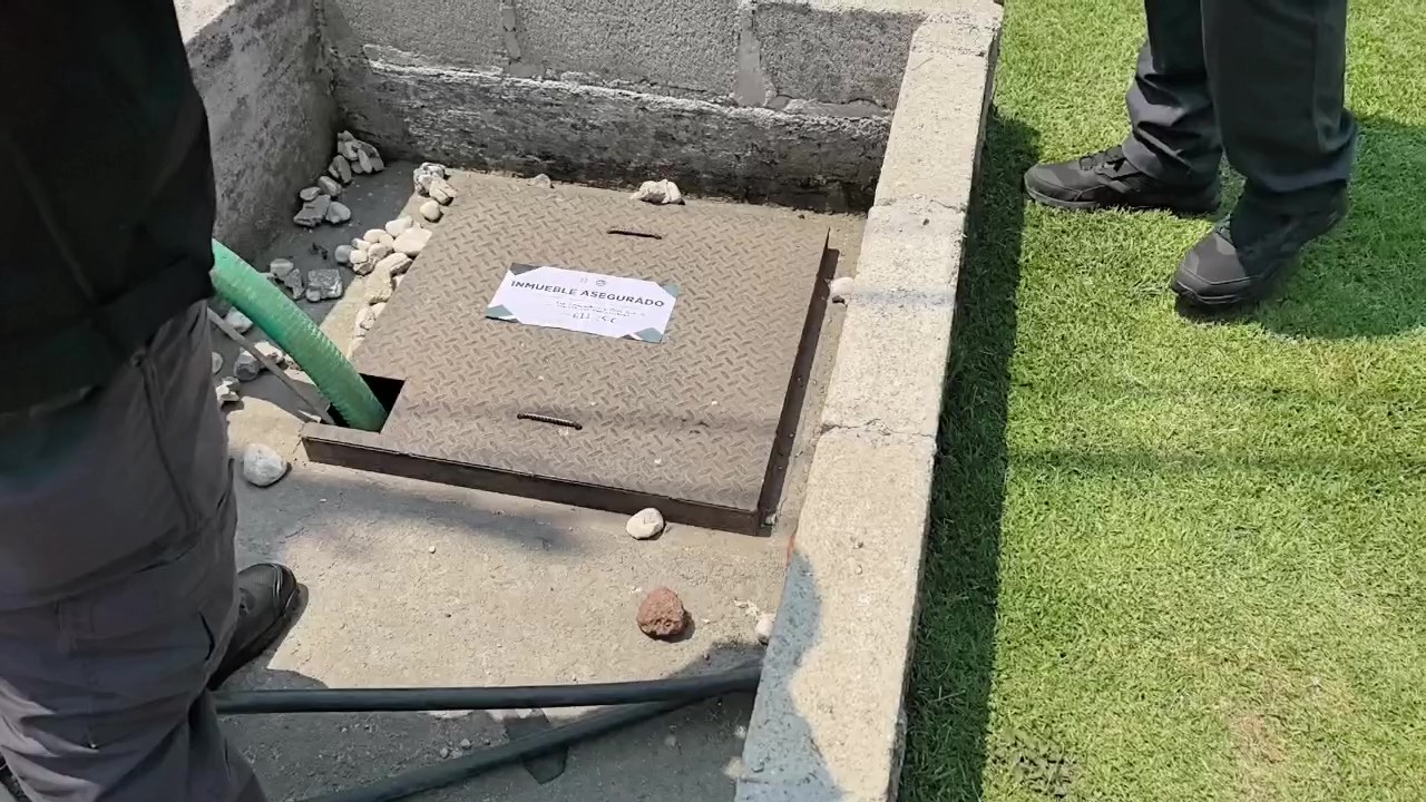 Operativo conjunto en Ocoyoacac localiza y asegura 18 tomas ilegales de agua potable en funcionamiento y una más en proceso. Foto Especial