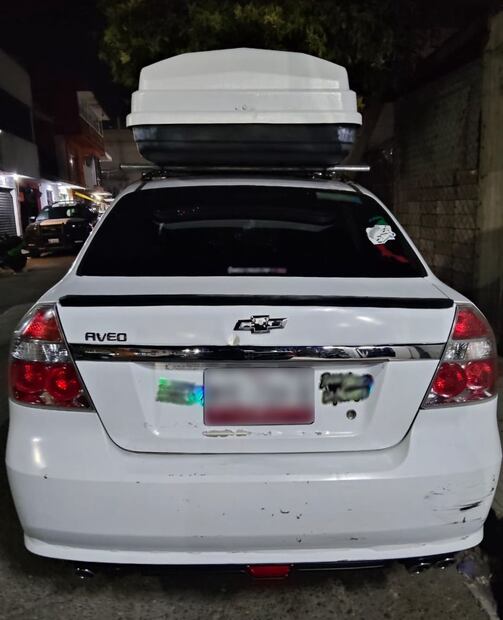 La unidad vehicular fue detectada el pasado 23 de febrero por el C5 estatal, luego de que fue usada por dos sujetos para escapar tras robar un establecimiento. Foto. Especial