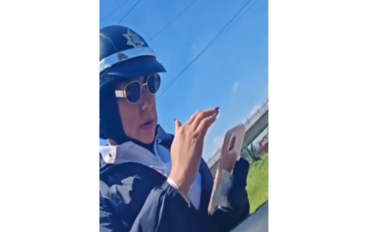 Video: Exhiben a policías de Toluca intentando extorsionar a automovilista