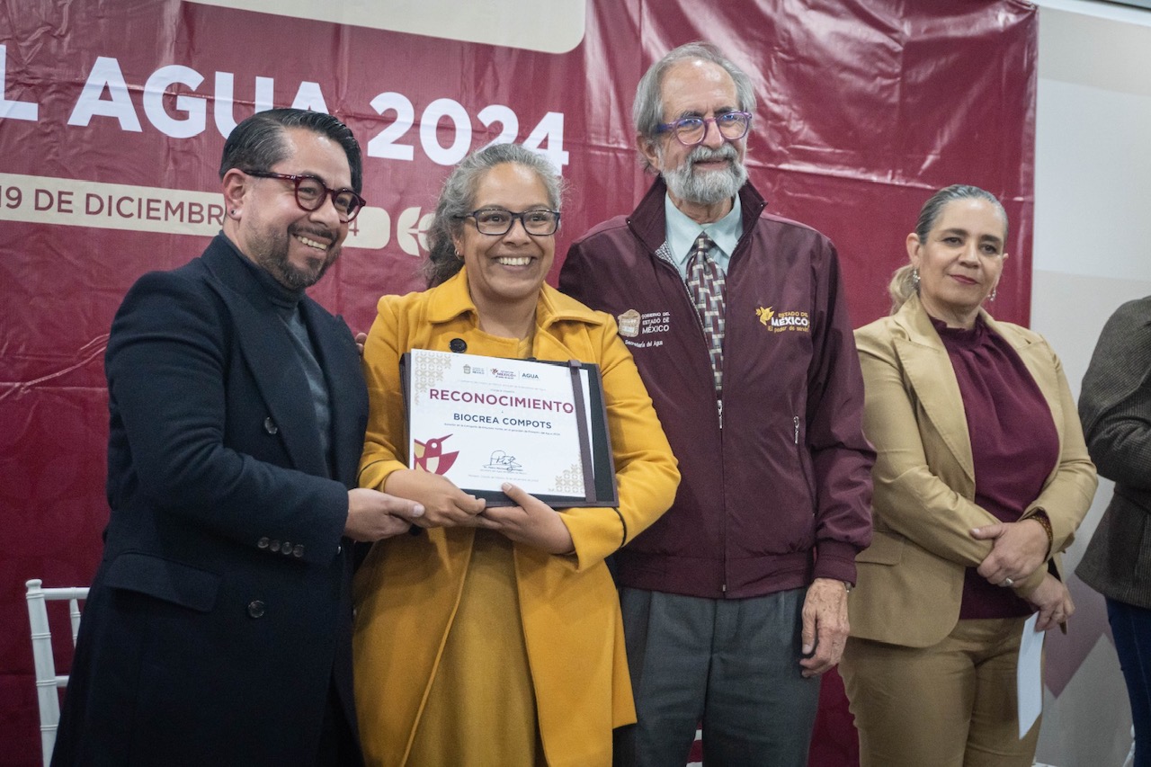 Al reconocer a los "Pioneros del Agua" y firmar este acuerdo, el Estado de México reafirma su compromiso con la preservación de los recursos hídricos y la construcción de un futuro sostenible. Foto Especial