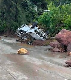Lluvias en Temascaltepec dejan 14 viviendas dañadas y escuelas afectadas en San Pedro Tenayac