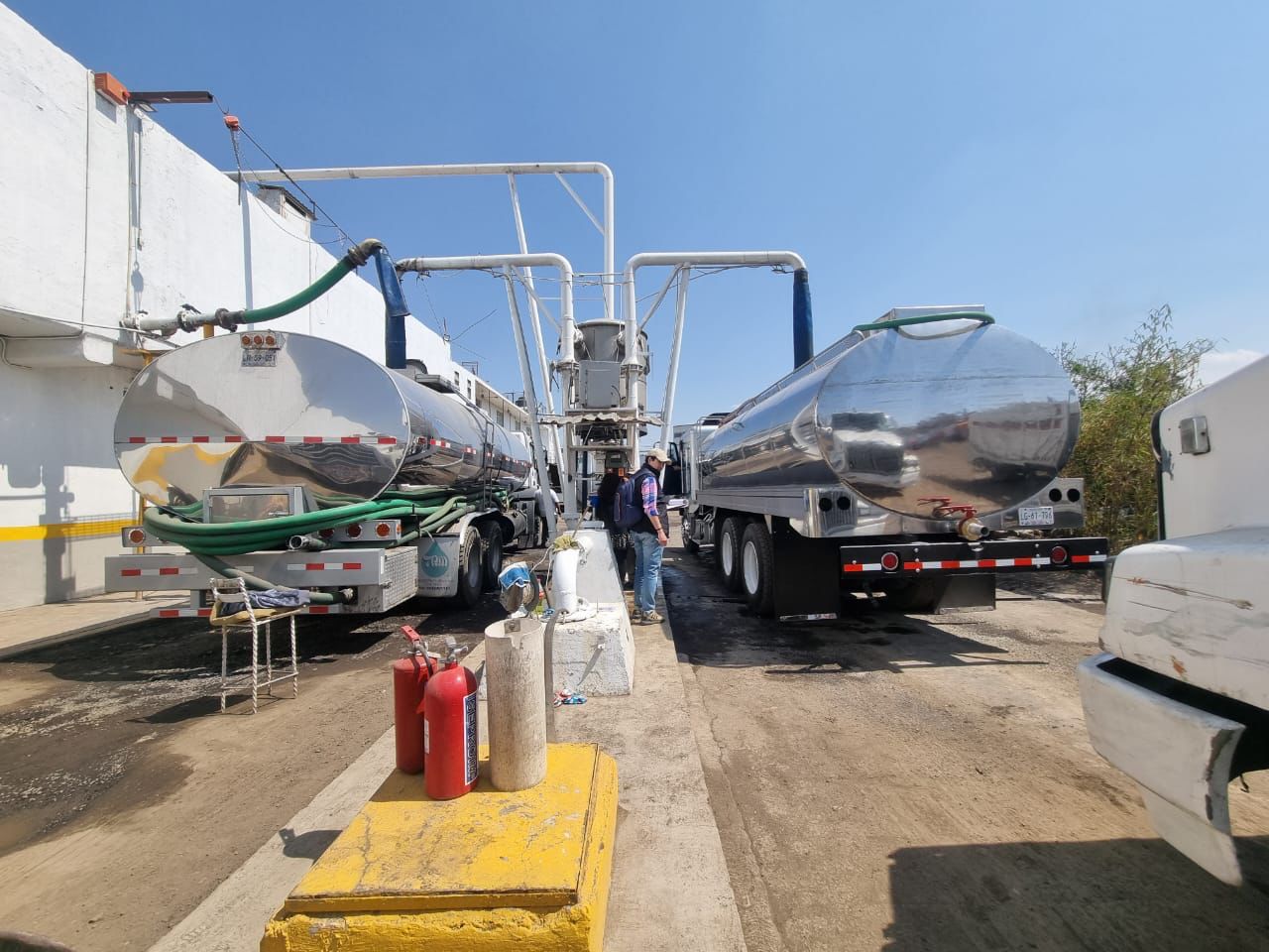 El operativo busca combatir la sobreexplotación y acaparamiento de agua. Foto Especial