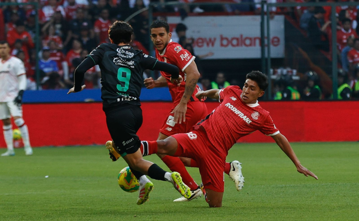 Nemesio Diez, fortaleza escarlata: Toluca consigue importante victoria. Foto: Jorge Alvarado