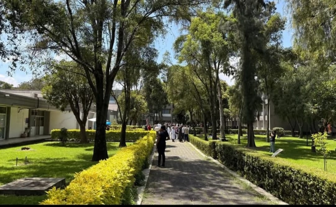 La Comisión Local de Seguridad del plantel emitió un dictamen de "no riesgo" para la comunidad tras la revisión técnica. Foto Especial