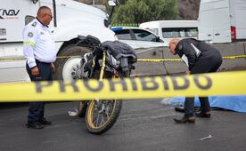 Detienen a choferes tras muerte de usuario de mototaxi en la vía hacia Querétaro