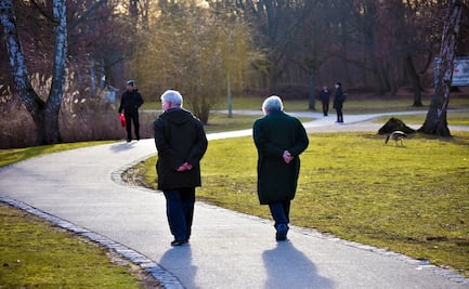 ¿Sabes cómo envejecer saludablemente? Descubre los últimos avances científicos