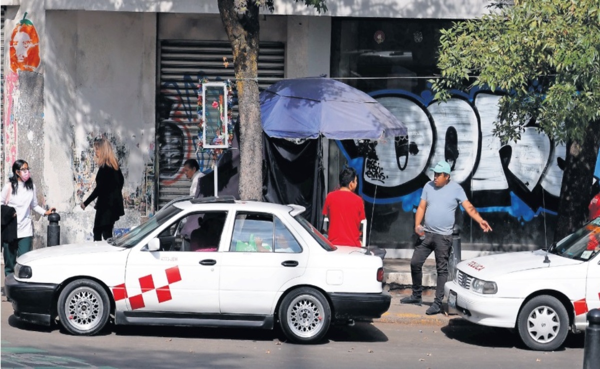Taxistas aumentan tarifa de transporte sin previo aviso. Foto: Arturo Hernández