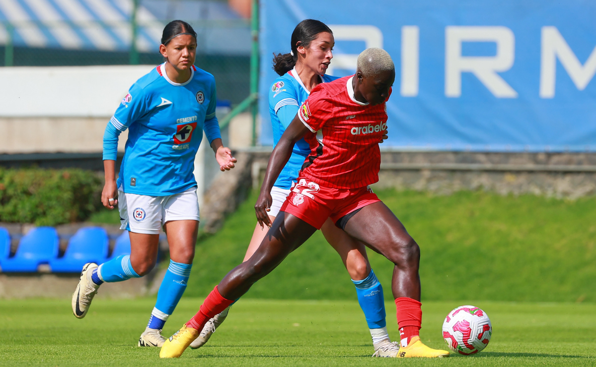 Derrota dolorosa para las Diablas Rojas ante Cruz Azul. Foto: Especial