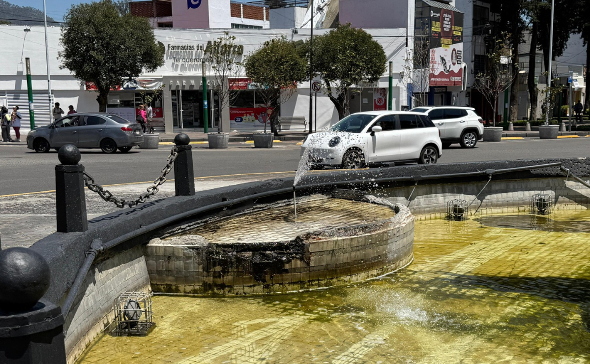 El Paseo Dominical en Toluca genera polémica. Mientras el gobierno lo celebra, comerciantes y vecinos de Paseo Colón se oponen al evento por el tráfico y la disminución de sus ventas. Foto: Sergio García