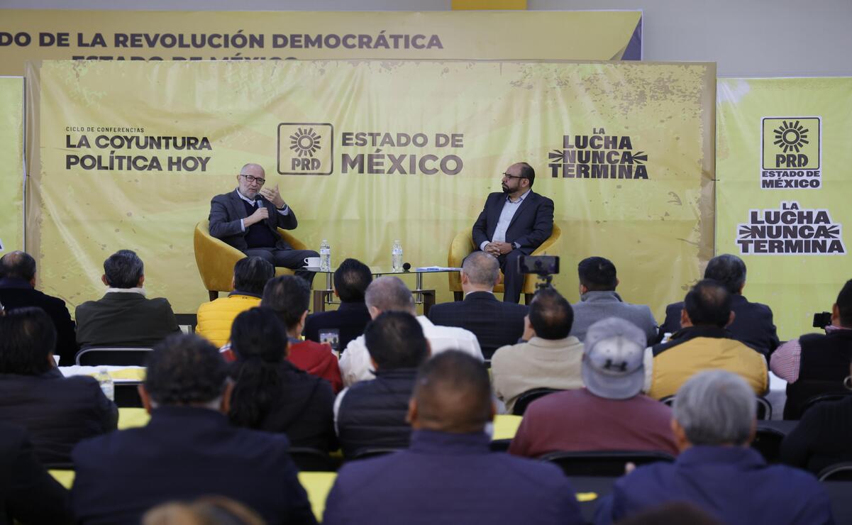 José Ramón Cossío Díaz, impartió la conferencia “La Reforma Secundaria al Poder Judicial”, desarrollada en el Comité Estatal del PRD Edomex. Foto: Arturo Hernández/ El Universal Estado de México