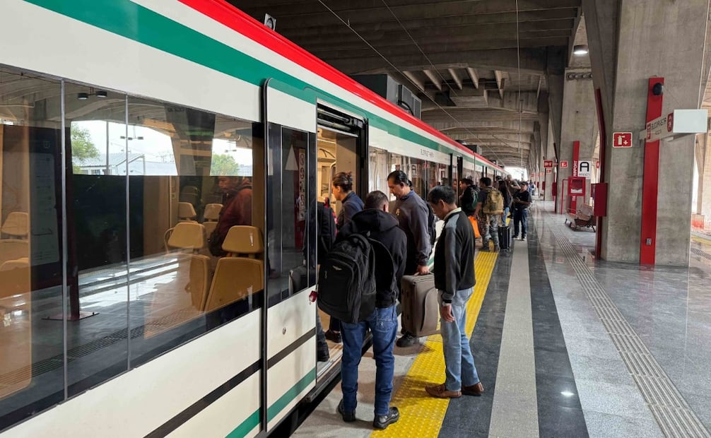 El Tren Felipe Ángeles mantiene tiempos de traslado de entre 45 y 51 minutos, por encima de los 39 minutos anunciados antes de su inauguración. Foto Diego Simón / El Universal