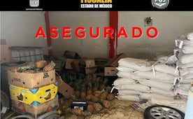 Recuperan sacos y porrones de materia prima en Tultitlán; aseguran cinco vehículos