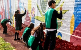 Tlalnepantla inicia estrategia nacional de atención a las causas con tequio por la tierra y murales mundialistas