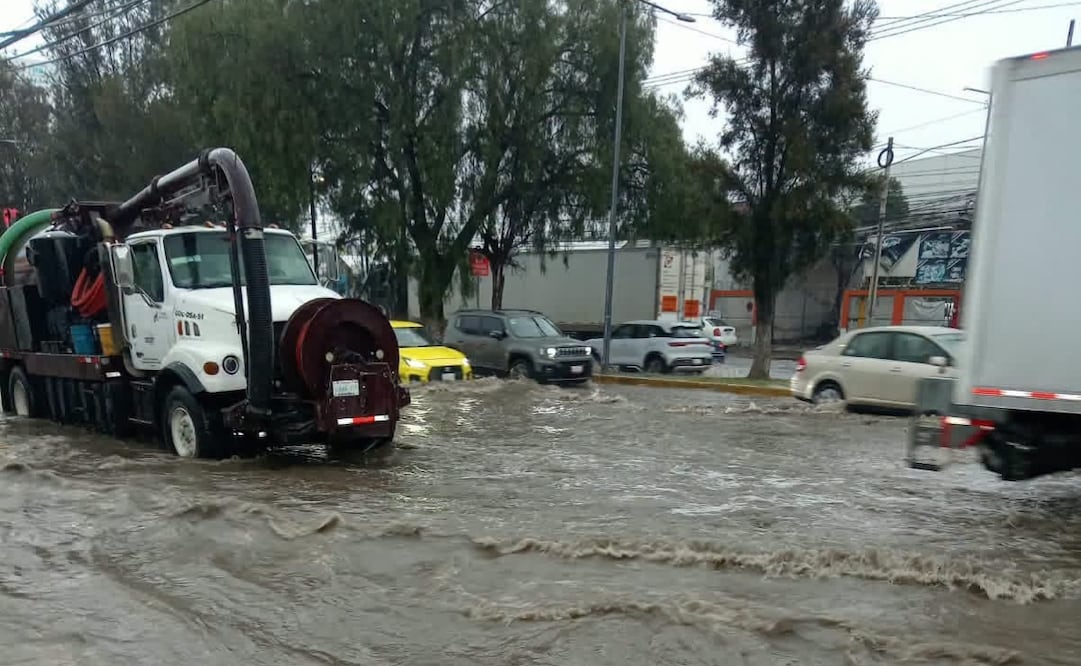 Cuadrillas de emergencia y supervisión recorren los puntos más críticos de la demarcación para atender de forma oportuna las afectaciones pluviales. Foto Especial