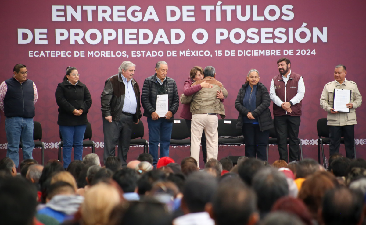 ¡Ecatepec celebra! Delfina Gómez entrega miles de escrituras y fortalece el patrimonio familiar