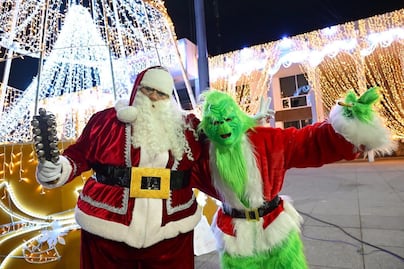 Los Reyes la Paz y Chalco encienden la magia navideña con pistas de hielo y villas para la familia
