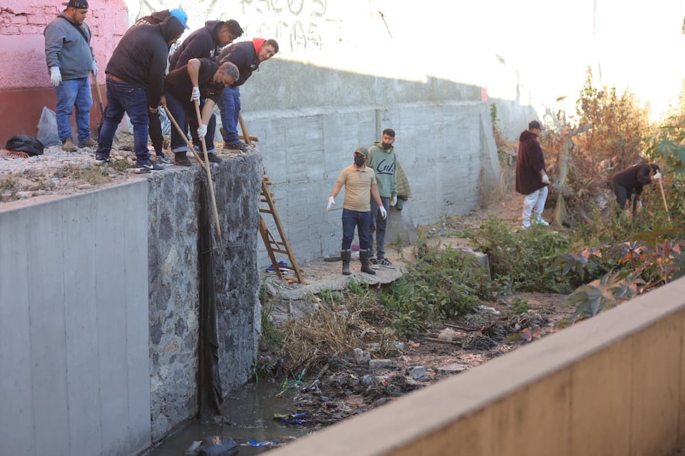 La Dirección de Seguridad Ciudadana ha remitido a 47 personas por tirar basura o quemar residuos de manera ilegal durante enero. Foto Especial