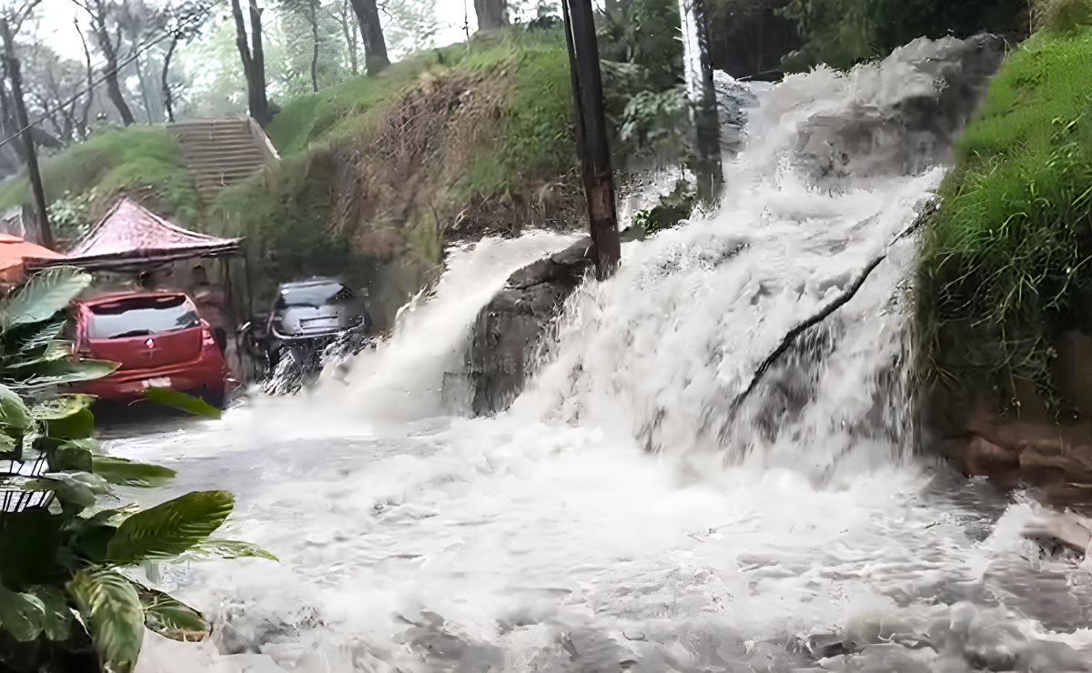 VIDEO: ¡Presa Los Cuartos se desborda en Naucalpan por lluvia extrema!
