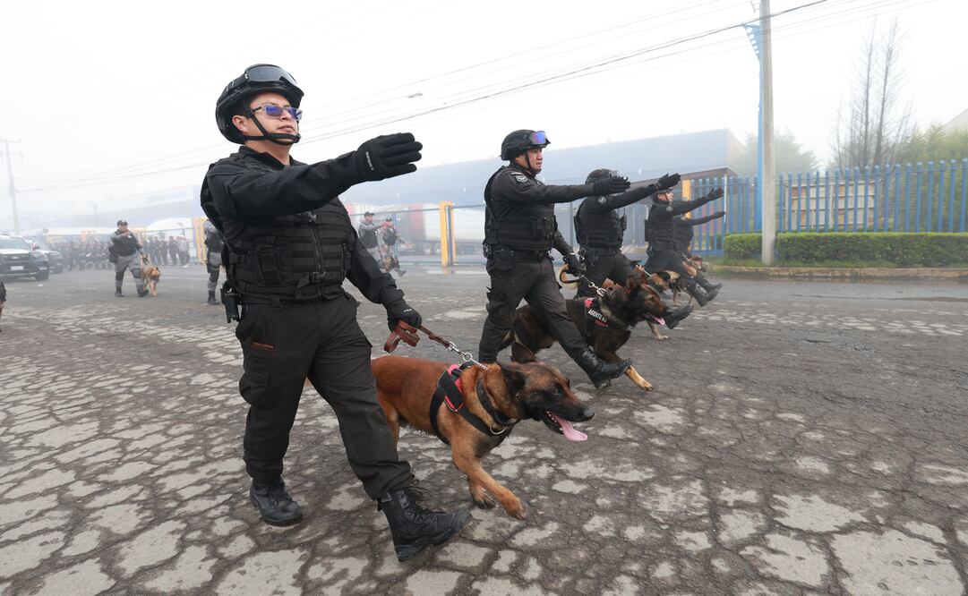 Mil 982 elementos de la Secretaría de Seguridad del Estado de México participarán en el desfile / Foto Alejandro Vargas