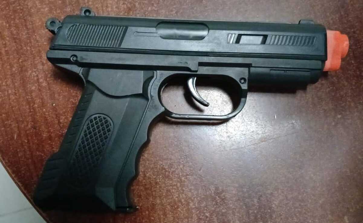 Portaba una réplica de arma de fuego / Foto: Especial