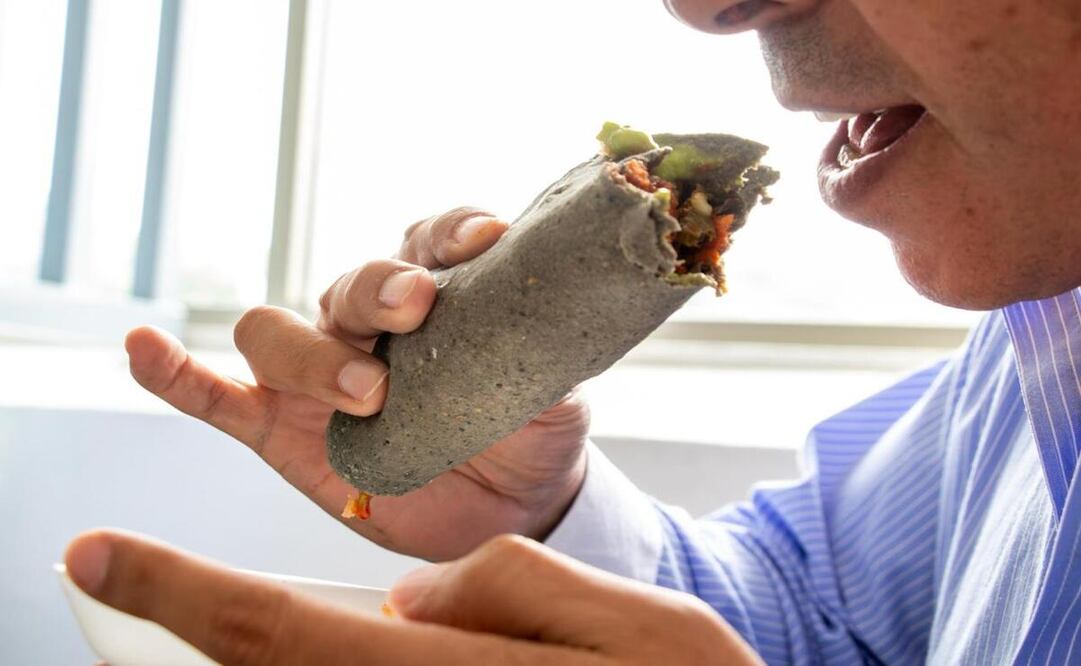 Es necesario el lavado de manos antes de ingerir y después de preparar alimentos para evitar enfermedades intestinales. Foto: Especial