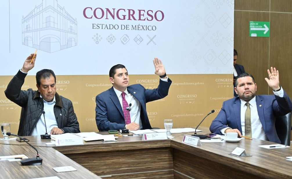 Las comisiones legislativas aprobaron declarar Patrimonio Cultural Inmaterial al mezcal producido en municipios mexiquenses para reconocer su valor cultural y fortalecer la economía de los pequeños productores. Foto especial