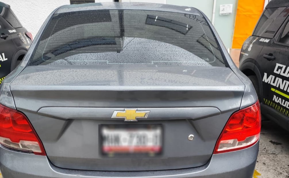 Los detenidos viajaban en un Chevrolet Aveo gris que era identificado por trabajos de inteligencia de la División de Seguridad Regional. Foto especial