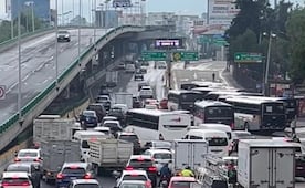 Choferes cierran Periférico Norte; denuncian amenazas de TUTRAM