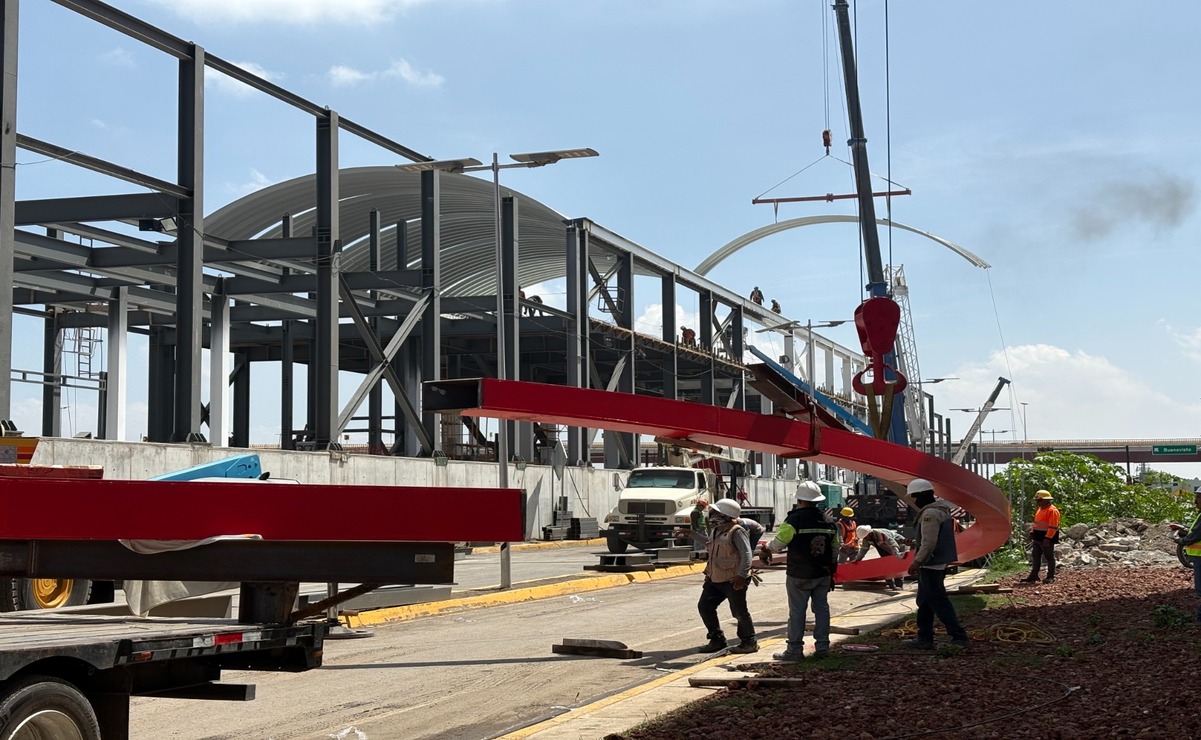 Los trabajos que sí permiten realizar se están enfocando en la estación Los Agaves del Tren México-AIFA . Foto: Arturo Contreras / El Universal Estado de México