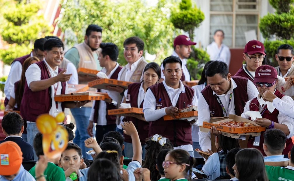 El Gobierno Federal busca garantizar educación gratuita y apoyos directos desde preescolar hasta universidad. Foto Hugo Salvador / El Universal