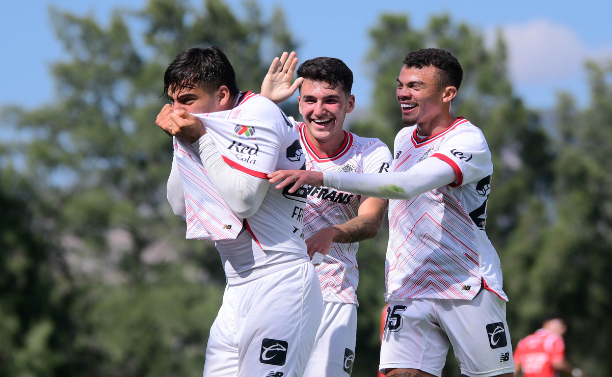 La tercera anotación del encuentro la consiguió el central Emiliano Freyfeld al minuto 68. Foto: Especial