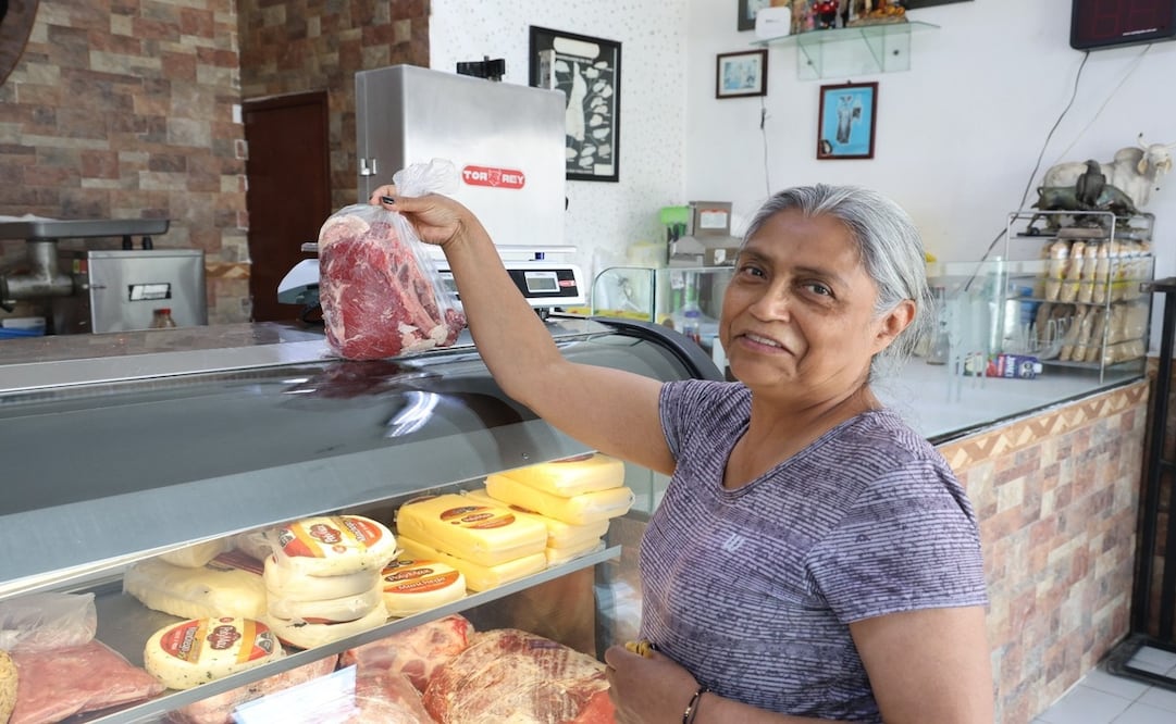 Amas de casa compran con antelación / Sergio García