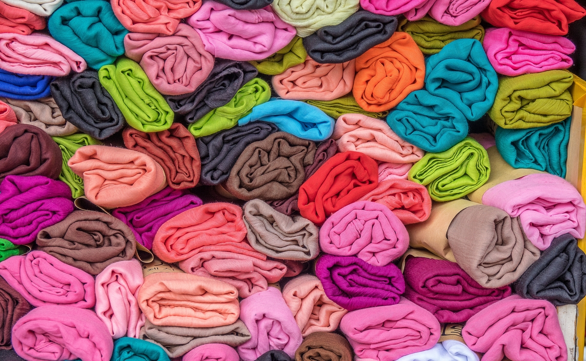 Usa ropa interior de colores específicos para atraer lo que quieras. Foto: Especial