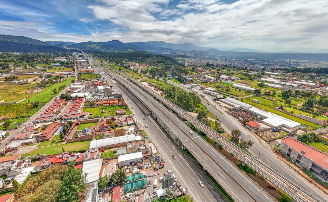 El Gobierno del Edomex lanza el Plan "El Insurgente" para detonar el desarrollo urbano sostenible en los municipios conectados por el tren. Foto: Especial