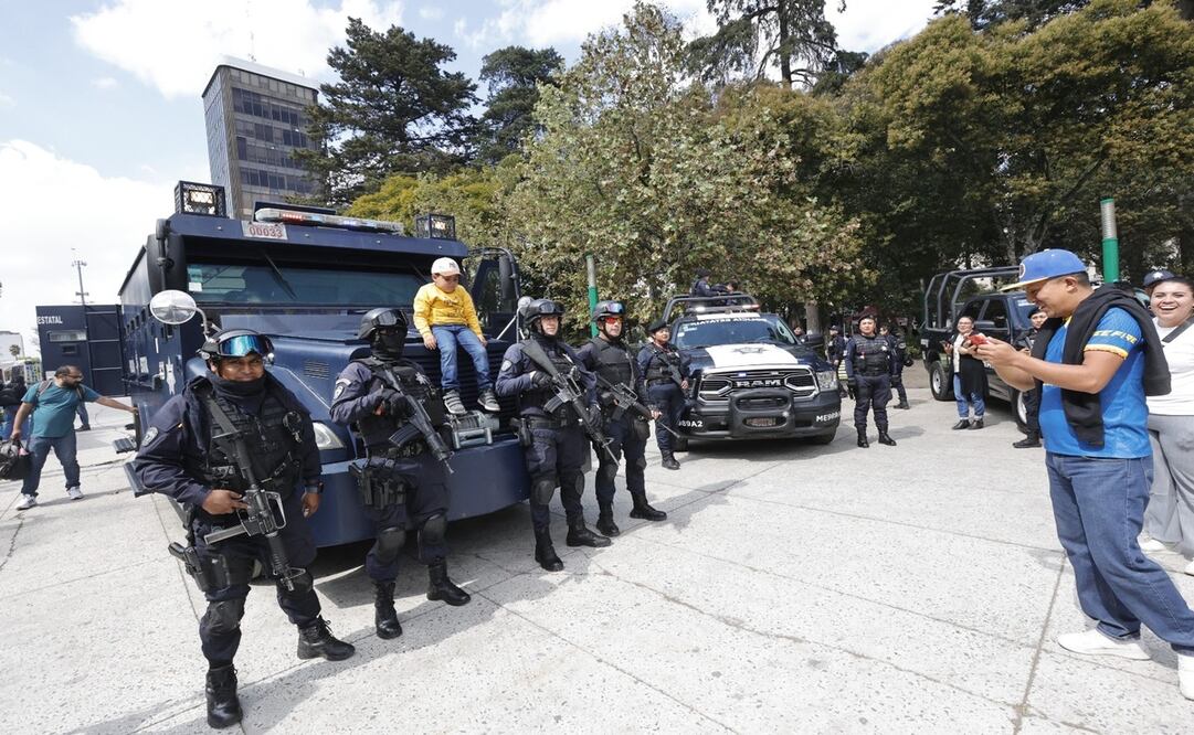 Los niños se pudieron acercar a los agrupamientos policiales / Foto: Jorge Alvarado